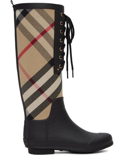 Bottes de pluie et bottes Wellington Burberry pour femme.